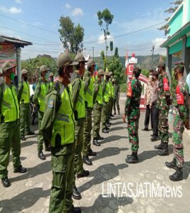 Tanamkan Disiplin, Babinsa Dan Bhabinkamtibmas Berika Pelatihan Kepada Linmas Desa Bulurejo