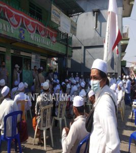 Polres Tanjung Perak Gelar Vaksinasi Khusus Kalangan Pesantren