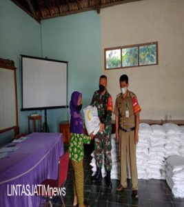 Demi Kelancaran Dan Tepat Sasaran, Babinsa Aktif Dampingi Penyaluran BST