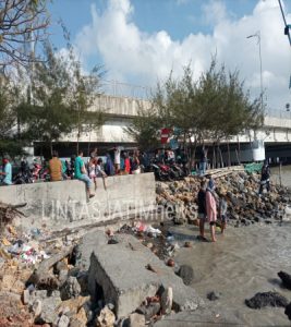 Suasana Hari Minggu di Sekitar Jembatan Suramadu Pasca PPKM