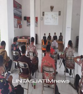 Danramil 23/Karangtengah Bersama Jajaran Forkopincam Hadiri Musrenbangdes