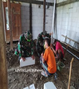 Berkat TMMD Bapak Wagiyo Bersyukur Dinding anyaman bambu kini rumahnya berubah menjadi dinding tembok