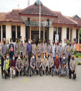 Kapolres Gresik Melakukan Kunjungan Kerja ke Polsek Jajaran