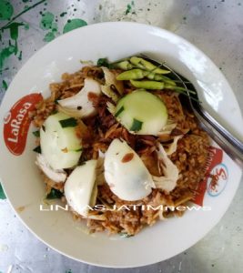 Nasi goreng pak dayat yang maknyus banget