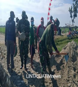 Pembuatan Talud Jalan di Dk.Sigobang – Dk. Siblarak Fokus pada pembuatan Turapan dan pengurugan bahu jalan