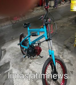 Kreatifitas Tanpa Batas Sepada Motor Minimalize dan Stalys