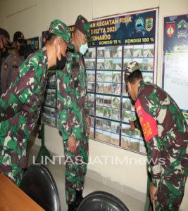 Kasdam IV/Diponegoro Brigjend TNI Widi Prasetijono melaksanakan Kunker Wasev PKO di Lokasi TMMD Reguler Ke-112 Ta 2021 di desa Majasto