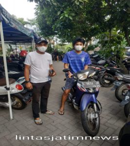 Parkir Motor di Masjid Raib, Ternyata Diamankan Polisi