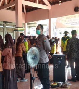 TNI Polri Bersinergi Sukseskan Sebaran Vaksinasi Tingkat Desa