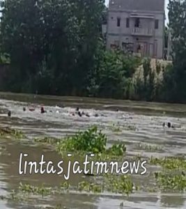 Tragedi tengelamnya perahu disel di Bengawan Solo