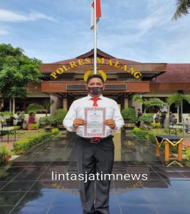 Bantu Biaya Sekolah Para Murid TK, Anggota Polsek Donomulyo Dapat Penghargaan dari Kapolres Malang