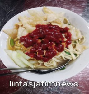 “MIE AYAM” KHAS SOLO, Pak Yuli Sidoyoso