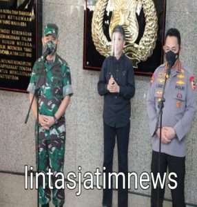 Dikunjungi KSAD, Kapolri Pastikan Sinergitas TNI-Polri Dioptimalkan Hadapi Segala Bentuk Ancaman 