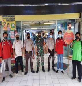Serda Catur Awasi Prokes di Mall Matahari Singisaren