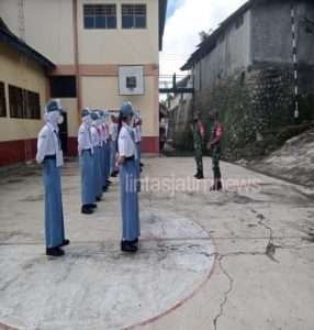 Bentuk Jiwa Kepemimpinan, Calon OSIS Baru Diberikan Pembekalan Oleh Babinsa Slogohimo