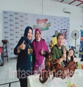 Alumni SMAN 1 Sidoarjo Adakan Bazaar Ekonomi Kreatif