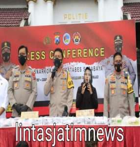 Kapolda Jatim Apresiasi Polrestabes Surabaya yang Berhasil Ungkap 44,7 Kg Sabu Sabu