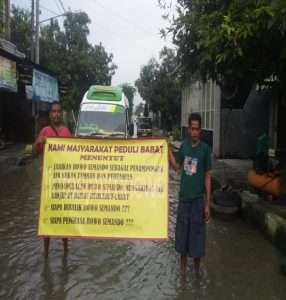 Masyarakat Peduli Babat Adakan Aksi Damai Menyikapi Banjir