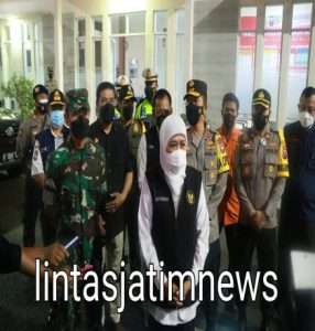 Antisipasi Kerumunan di Malam Pergantian Tahun, Forkopimda Jatim Cek Pos Pengamanan