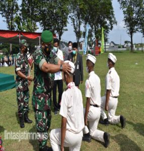 Kodim Sragen – Pasiter Kukuhkan Ketarunaan SMK Binawiyata Sragen