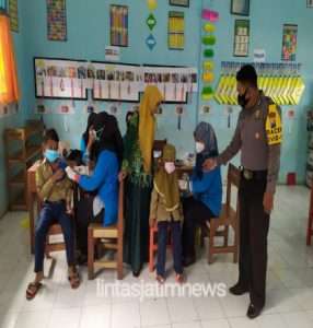 MIMutu Payaman Selenggarakan Vaksinasi, Mendapat Apresiasi Kapolsek Solokuro