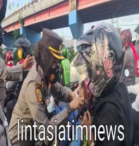 Berikan Rasa Aman Kepada Masyarakat, Polisi Hadir Di Pagi Hari