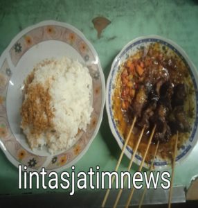 Cara Unik Menikmati Sate Kambing  “Bikin Makanan Terasa Nikmat”