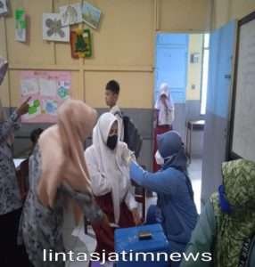 MI  Muhajirin Geber Vaksin  sinovak dosis satu dan Dua