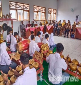 Batituud Tanon hadiri serah terima Kepala Sekolah SMKN 1 Tanon