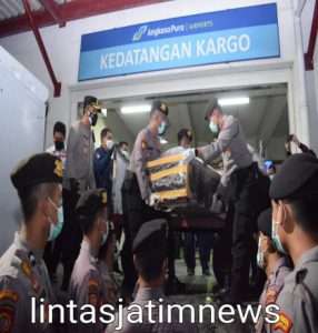 Dua Jenazah PMI Tenggelam di Selat Morong Dipulangkan ke Jember