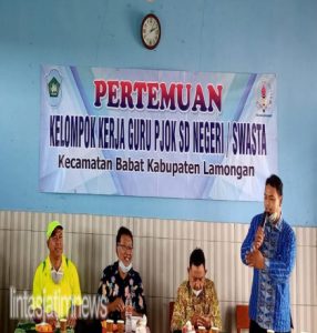 KKG PJOK Latihan Permainan Rounders di SD Muda Babat