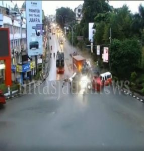 Tragedi Kecelakaan di Lampu Merah Muara Rapak Balikpapan Utara