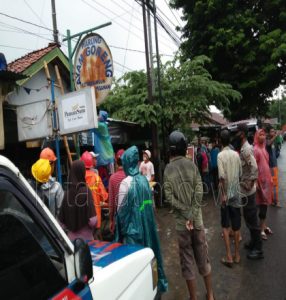 Sempat Mengeluhkan Sakit Kepala, Warga Kutowinangun Meninggal di Atas Atap