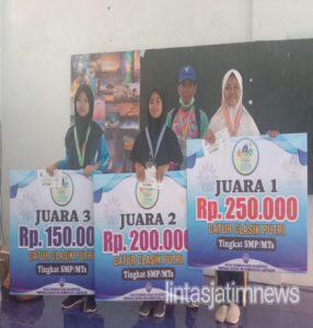 Jurus Jitu Siswi MTs M 15 Lamongan Dalam Lomba Catur Tingkat SMP O2SM 2021