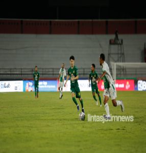 Tanpa Delapan Pemain, Persebaya Tumbangkan PSS Sleman