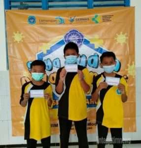 Memantapkan PTM KBM , MIM 01 Pondok Modern Paciran Laksanakan Vaksinasi Dosis II