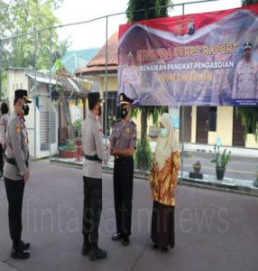 Personel Polres Kebumen Raih Kenaikan Pangkat Pengabdian Menjelang Purna Tugas