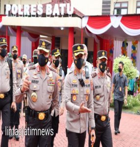 Lakukan Kunjungan Kerja, Kabaharkam Polri Cek Pelaksanaan Vaksinasi Polres Batu