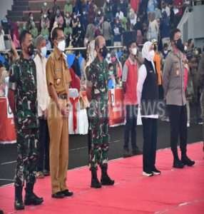 Danrem 081/DSJ Bersama Forkopimda Jatim Interaksi Secara Virtual dengan Presiden Jokowi