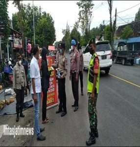 Himbau Warganya Untuk Disiplin Protkes, Koramil 0805/04 Padas Gencarkan Operasi Yustisi Gabungan.