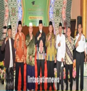 SMPN 2 Paciran Selenggarakan Wisuda Tahfidzul Qur’an