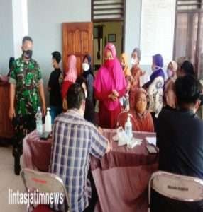 Danramil Berserta Jajaran Forkopimcma Slogohimo Pantau Jalannya Vaksinasi Boster