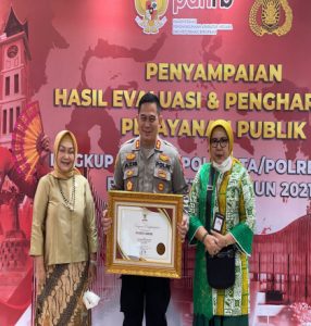 Kementerian PAN-RB Beri Penghargaan Pelayanan Prima  2021 kepada Polres Gresik