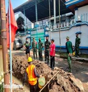 Dandim Solo Sidak ke Karya Bakti Daerah (KBD) di Kecamatan Serengan