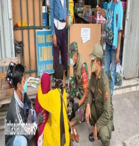 Sigap..!! Babinsa Bersama Linmas Bantu Warga Yang Mengalami Musibah