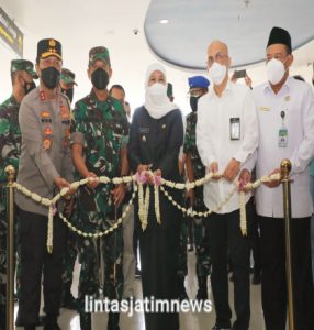 Forkopimda Jatim Lepas Keberangkatan 220 Jamaah Umroh dari Juanda ke Tanah Suci