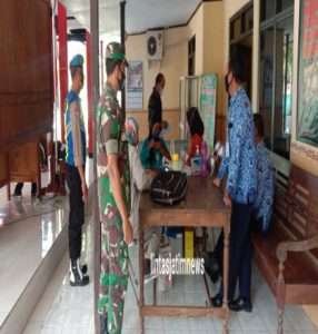 Babinsa Apresiasi Antusias Warga Ikuti Vaksinasi