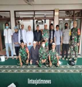 Jum’at Berkah Dandim Solo di Masjid Salamah Tipes