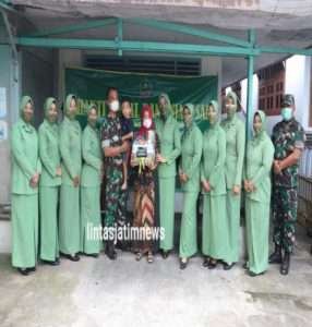 Sambut HUT Persit ke-76, Persit Kodim Tulungagung Gelar Bakti Sosial dan Anjangsana