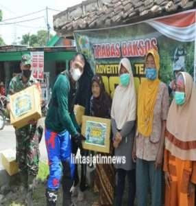 Danrem 081/DSJ Ajak Dandim Jajarannya Bagi Bansos di Ponorogo